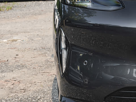 2025�� 670 Pro��