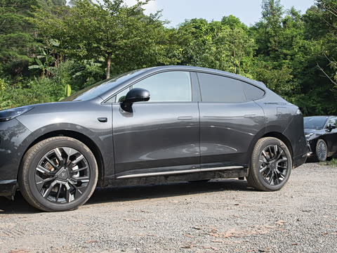 2025�� 670 Pro��