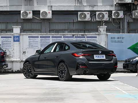 2026�� 430i Gran Coupe M�˶���ҹ��װ