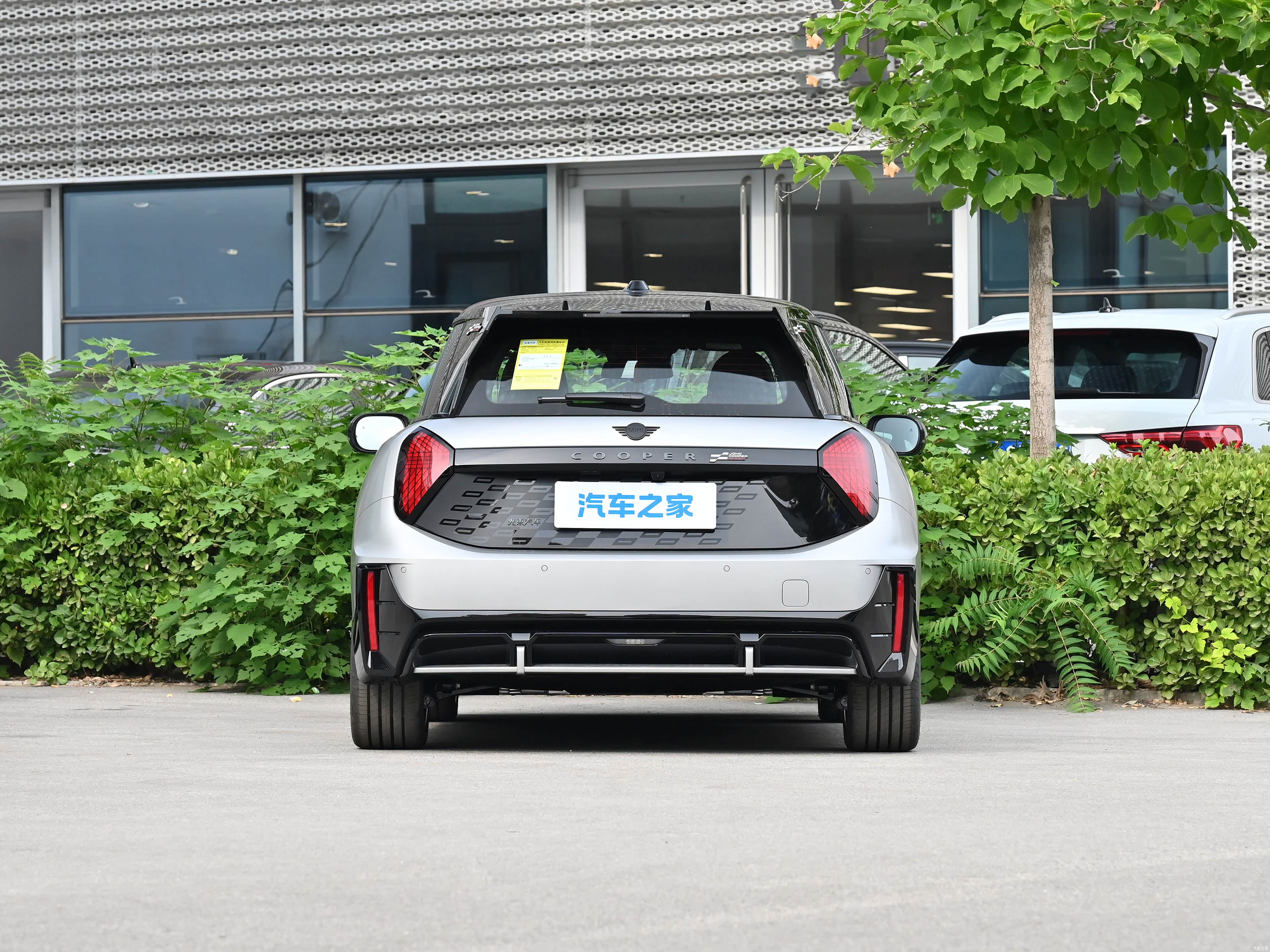 MINI Jcw, миниатюра 6