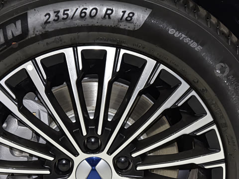 2025�� EV �Ǽݰ� 600 ���������