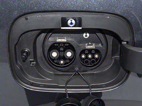 2025�� EV �Ǽݰ� 600 ���������