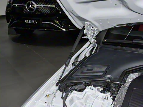 2025�� CLE 300 4MATIC ������ܳ�