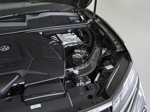 2026�� 3.0TSI �񾳰� �����˶���װ