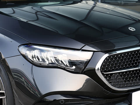 2026�� E 260 �˶���