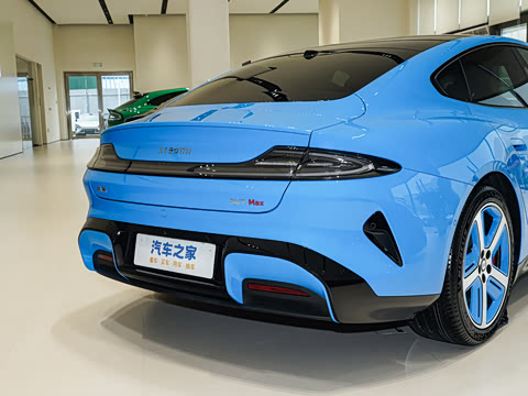 2026�� Max