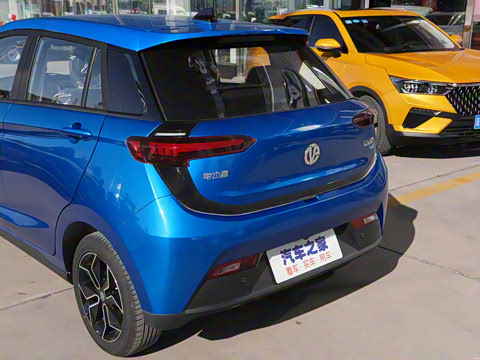 2021�� L400 4��