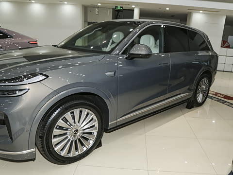 2025�� Max ������