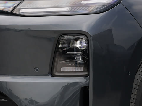 2027�� 660������