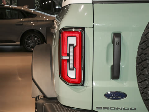 2025�� 2.3T 1966��Ű�