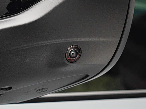 2026�� 2.0T �߹��� �˶���