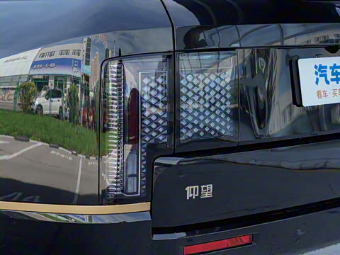 2025�� ������