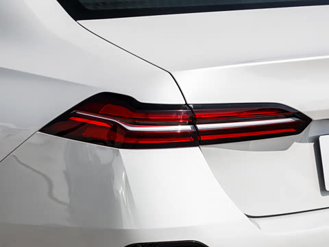 2026�� 530i ������ M�˶���װ