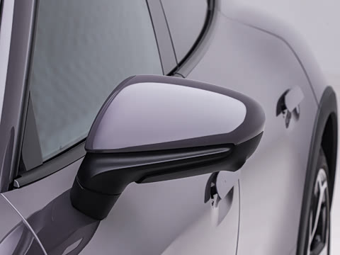 2026�� Taycan 4 Cross Turismo