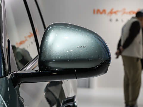 2026�� 52 Max+ �Ƽ��콢������