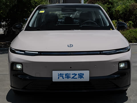 2027�� 590������