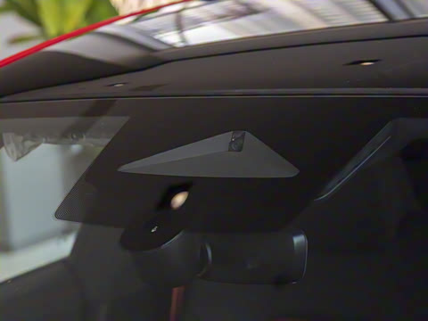 2026�� TFSI quattro 150kW �����޶���