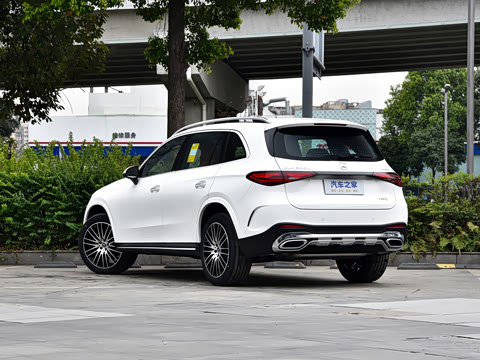 2026�� GLC 300 L 4MATIC ������