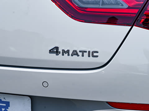 2025�� CLA 260 4MATIC ��ذ�