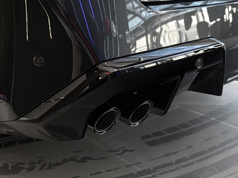 2025�� M5