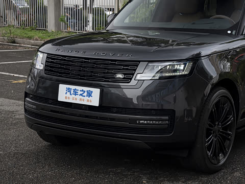 2026�� 3.0 L6 400PS AB�����