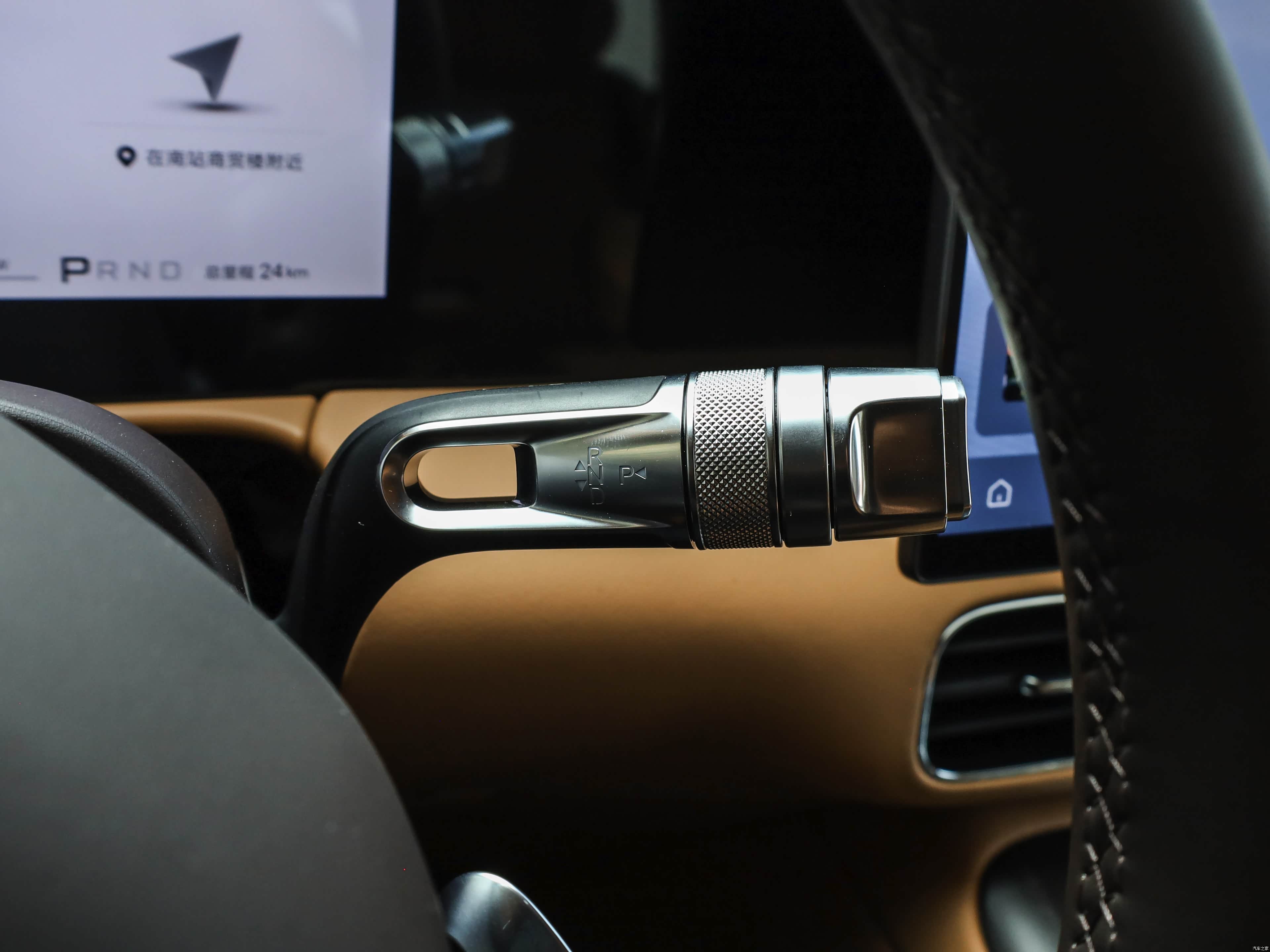Denza D9, миниатюра 17