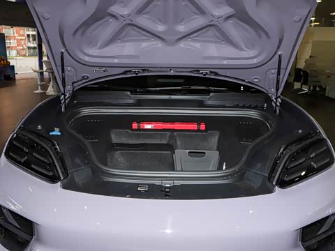 2026�� Macan ��������