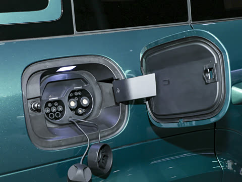 2026�� EV 675KM ���������
