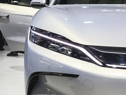 2026�� EV �Ǽݰ� 705KM���������
