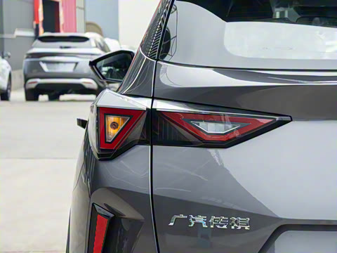 2026�� Ӱ�� 270T ������