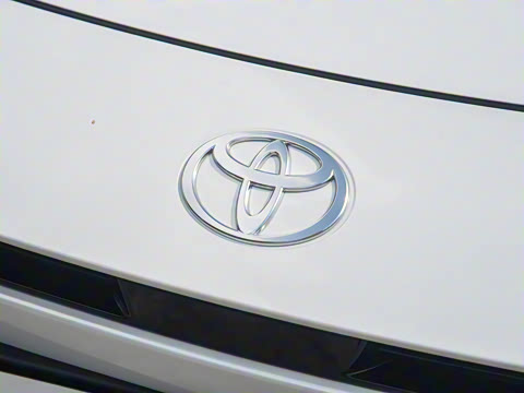 2026�� 2.0S �˶���