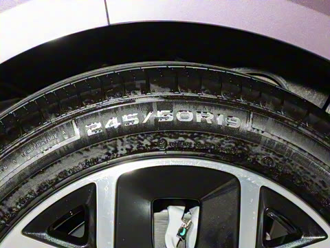 2025�� 705km Pro