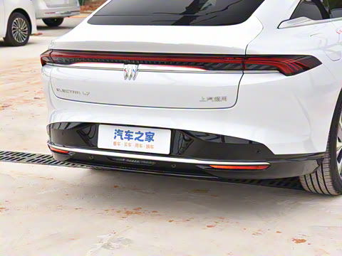 2025�� ������