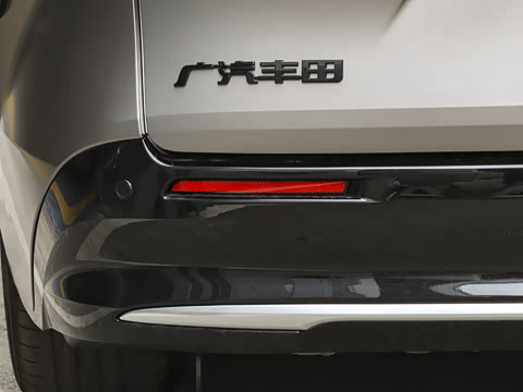 2027�� 2.5L ˫��������԰�