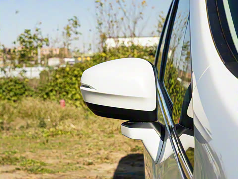 2026�� 2.0L e:HEV ��ҫ����