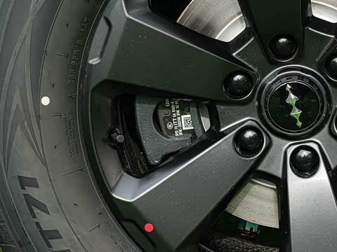 2025�� 210KM ����Ultra��