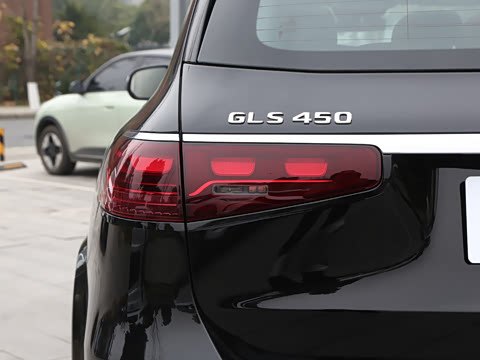 2026�� GLS 450 4MATIC ������