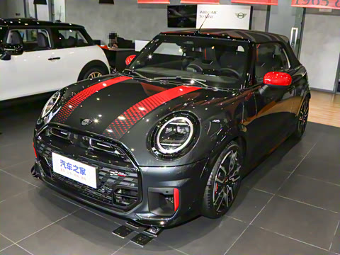 2025�� JOHN COOPER WORKS CABRIO