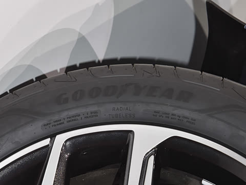 2026�� quattro Ǭ���Ǽݰ�