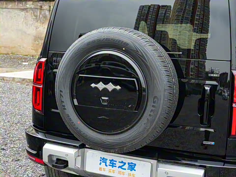 2025�� 210KM ����Ultra��