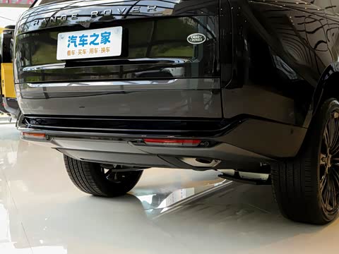 2026�� 3.0 L6 360PS SE�����