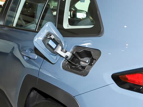 2026�� 2.0L ����������