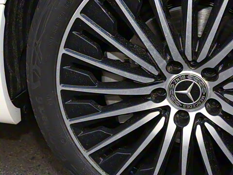 2026�� CLE 300 4MATIC �����ͽ��ܳ�