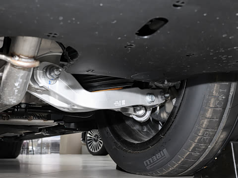 2025�� ���� Ultra�� 53.4kWh 6���� (896�߼����״