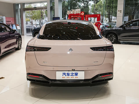 2025�� �Ŀ� 710 Max��