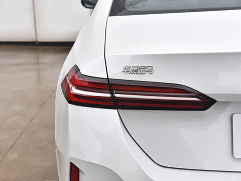 2026�� �Ŀ� 530Li ������ M�˶���װ