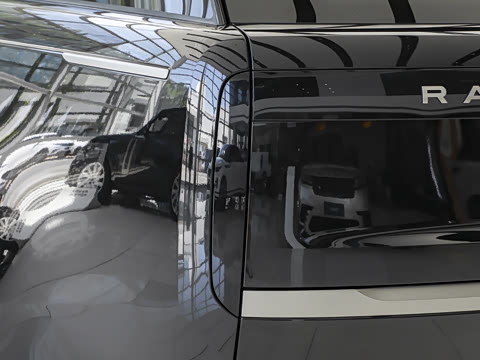 2026�� 3.0 L6 400PS HSE�����