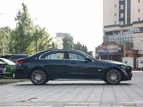 2025�� �Ŀ� C 200 L �˶���