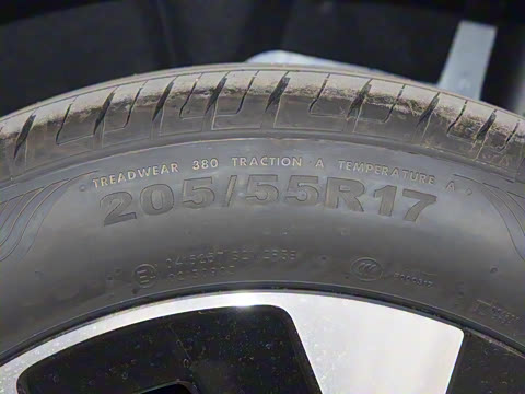 2026�� L 300TSI DSG ��Ӣ��