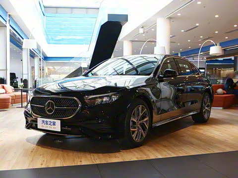 2026�� E 300 L ʱ���˶���